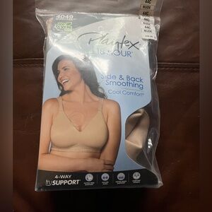 NIB Playtex Wirefree Bra Size 44C-Nude color